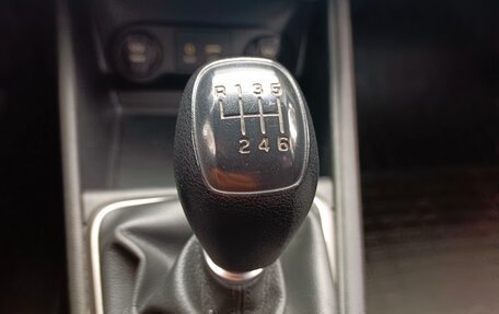 Hyundai Solaris II рестайлинг, 2017 год, 890 000 рублей, 29 фотография