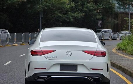 Mercedes-Benz CLS, 2021 год, 6 200 000 рублей, 5 фотография