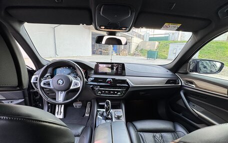 BMW 5 серия, 2019 год, 5 790 000 рублей, 18 фотография