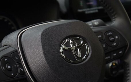 Toyota RAV4, 2025 год, 4 300 000 рублей, 8 фотография