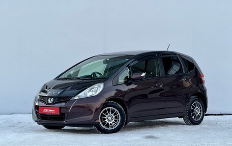 Honda Fit III, 2013 год, 1 000 000 рублей, 3 фотография