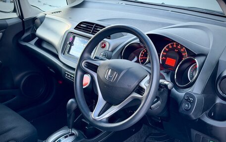 Honda Fit III, 2013 год, 1 000 000 рублей, 14 фотография