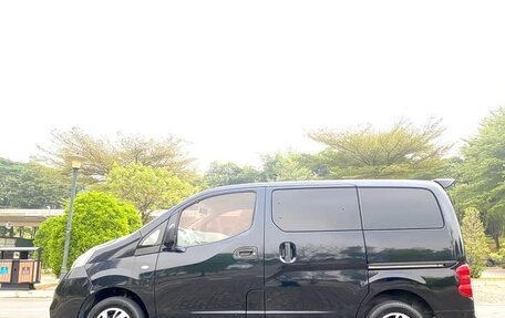 Nissan NV200, 2018 год, 1 490 000 рублей, 8 фотография