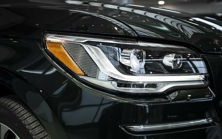 Lincoln Navigator, 2023 год, 13 499 999 рублей, 12 фотография