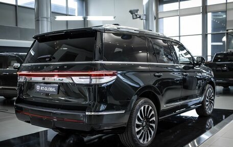 Lincoln Navigator, 2023 год, 13 499 999 рублей, 5 фотография