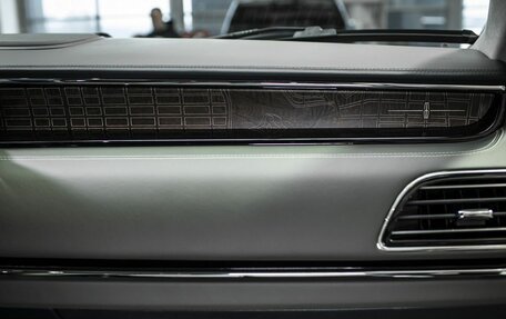 Lincoln Navigator, 2023 год, 13 499 999 рублей, 30 фотография