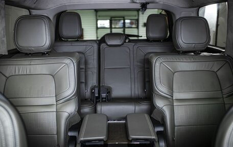 Lincoln Navigator, 2023 год, 13 499 999 рублей, 32 фотография