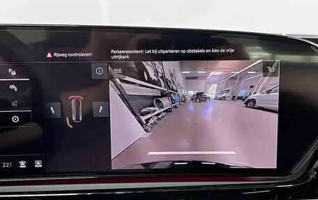 Audi A6, 2025 год, 9 000 000 рублей, 10 фотография