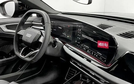 Audi A6, 2025 год, 9 000 000 рублей, 14 фотография