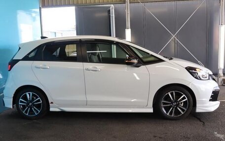 Honda Fit, 2022 год, 850 000 рублей, 5 фотография