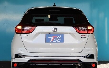 Honda Fit, 2022 год, 850 000 рублей, 8 фотография