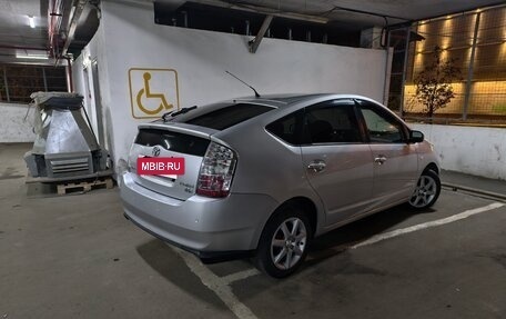 Toyota Prius, 2006 год, 850 000 рублей, 6 фотография