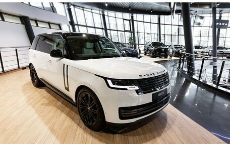 Land Rover Range Rover IV рестайлинг, 2024 год, 30 081 900 рублей, 2 фотография