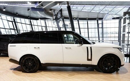 Land Rover Range Rover IV рестайлинг, 2024 год, 30 081 900 рублей, 6 фотография