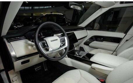 Land Rover Range Rover IV рестайлинг, 2024 год, 30 081 900 рублей, 10 фотография