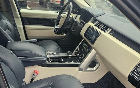 Land Rover Range Rover IV рестайлинг, 2019 год, 5 750 000 рублей, 10 фотография