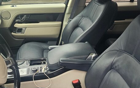 Land Rover Range Rover IV рестайлинг, 2019 год, 5 750 000 рублей, 24 фотография