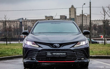 Toyota Camry, 2021 год, 3 099 000 рублей, 4 фотография