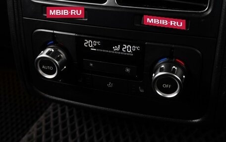 Volkswagen Touareg III, 2010 год, 1 589 000 рублей, 14 фотография