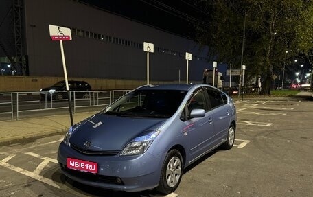 Toyota Prius, 2008 год, 800 000 рублей, 1 фотография