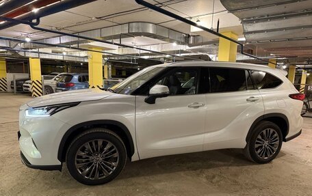 Toyota Highlander, 2025 год, 5 450 000 рублей, 2 фотография