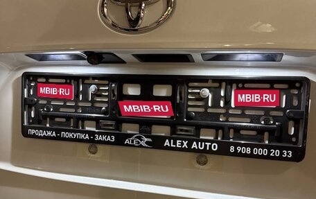 Toyota Highlander, 2025 год, 5 450 000 рублей, 17 фотография