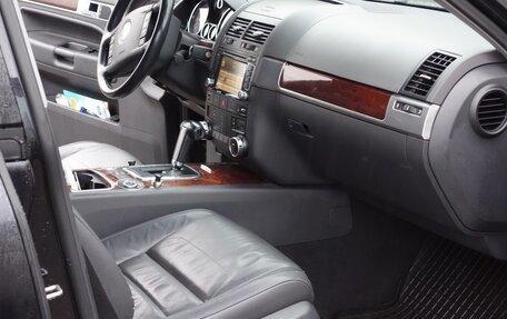 Volkswagen Touareg III, 2009 год, 1 560 000 рублей, 10 фотография