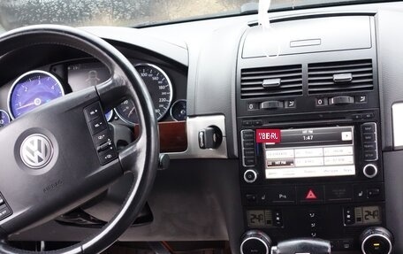 Volkswagen Touareg III, 2009 год, 1 560 000 рублей, 11 фотография