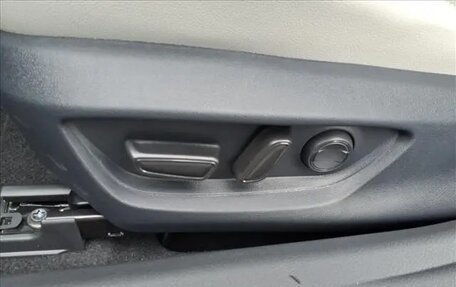 Toyota Camry, 2025 год, 6 140 000 рублей, 12 фотография