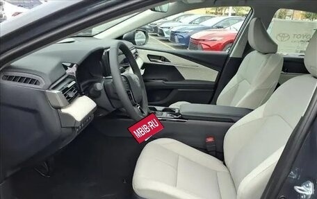 Toyota Camry, 2025 год, 6 140 000 рублей, 10 фотография