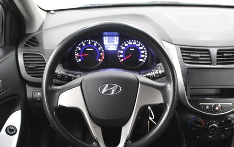 Hyundai Solaris II рестайлинг, 2016 год, 770 000 рублей, 8 фотография