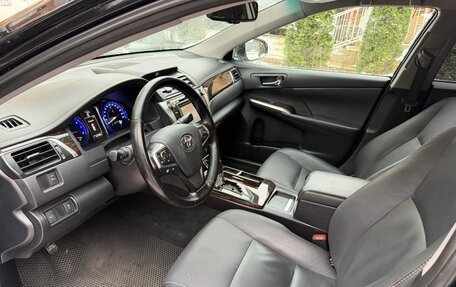 Toyota Camry, 2015 год, 2 100 000 рублей, 7 фотография