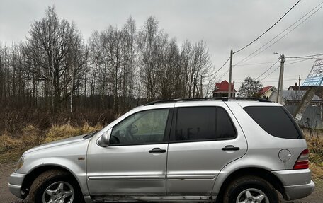 Mercedes-Benz M-Класс, 2000 год, 400 000 рублей, 3 фотография