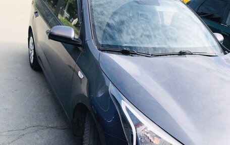 KIA Rio IV, 2022 год, 1 300 000 рублей, 2 фотография