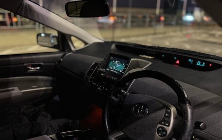 Toyota Prius, 2008 год, 800 000 рублей, 11 фотография