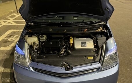 Toyota Prius, 2008 год, 800 000 рублей, 9 фотография