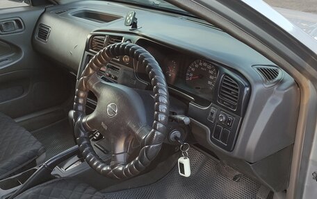 Nissan Expert, 2002 год, 325 000 рублей, 11 фотография