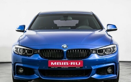 BMW 4 серия, 2018 год, 3 490 000 рублей, 2 фотография