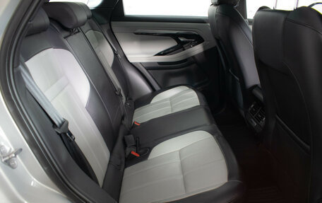 Land Rover Range Rover Evoque II, 2019 год, 3 590 000 рублей, 10 фотография