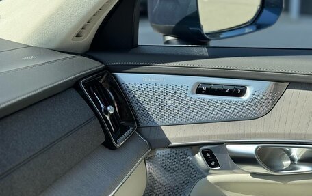 Volvo XC90 II рестайлинг, 2025 год, 12 750 000 рублей, 38 фотография