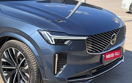 Volvo XC90 II рестайлинг, 2025 год, 12 750 000 рублей, 36 фотография