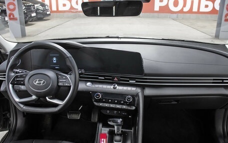 Hyundai Elantra, 2024 год, 2 349 000 рублей, 14 фотография