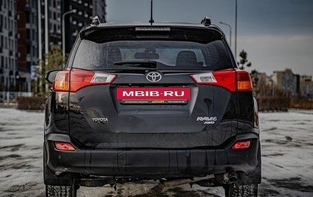 Toyota RAV4, 2013 год, 1 785 000 рублей, 7 фотография