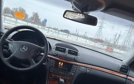 Mercedes-Benz E-Класс, 2003 год, 485 000 рублей, 6 фотография