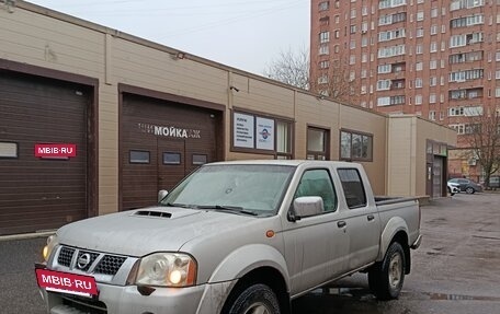 Nissan NP300, 2012 год, 950 000 рублей, 2 фотография