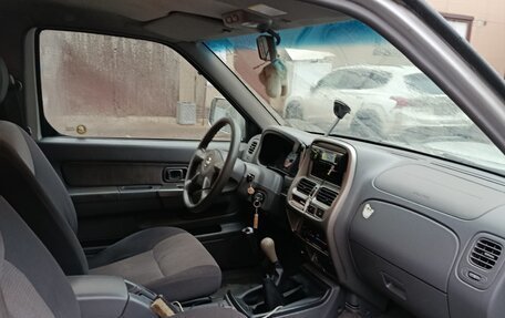 Nissan NP300, 2012 год, 950 000 рублей, 17 фотография