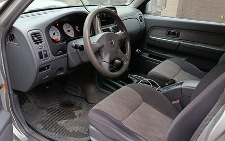 Nissan NP300, 2012 год, 950 000 рублей, 22 фотография