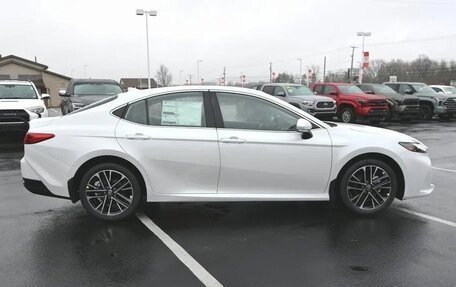 Toyota Camry, 2025 год, 6 140 000 рублей, 5 фотография