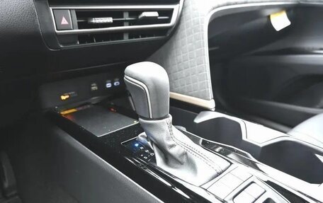 Toyota Camry, 2025 год, 6 140 000 рублей, 21 фотография