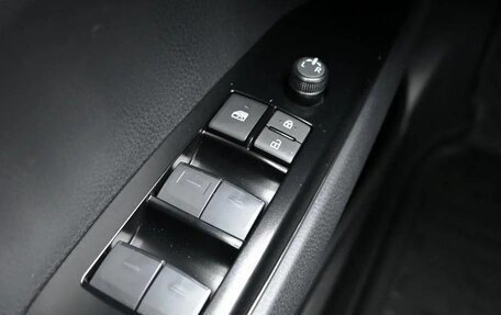 Toyota Camry, 2025 год, 6 140 000 рублей, 22 фотография